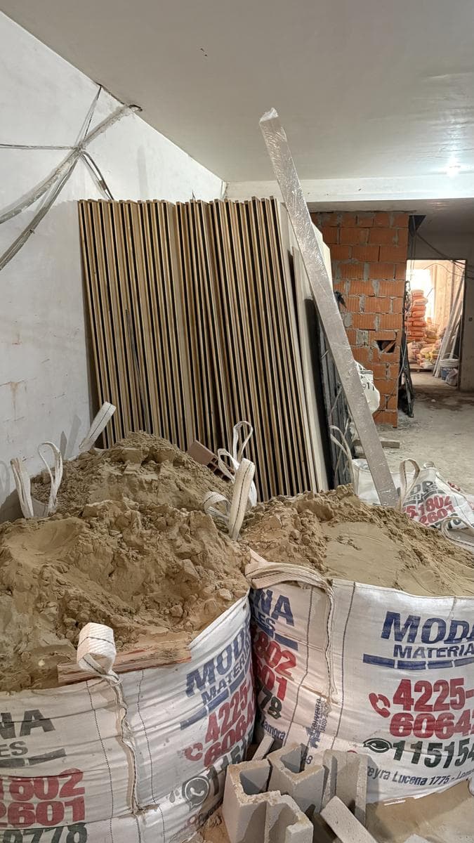 Edificio en Almagro - foto 3