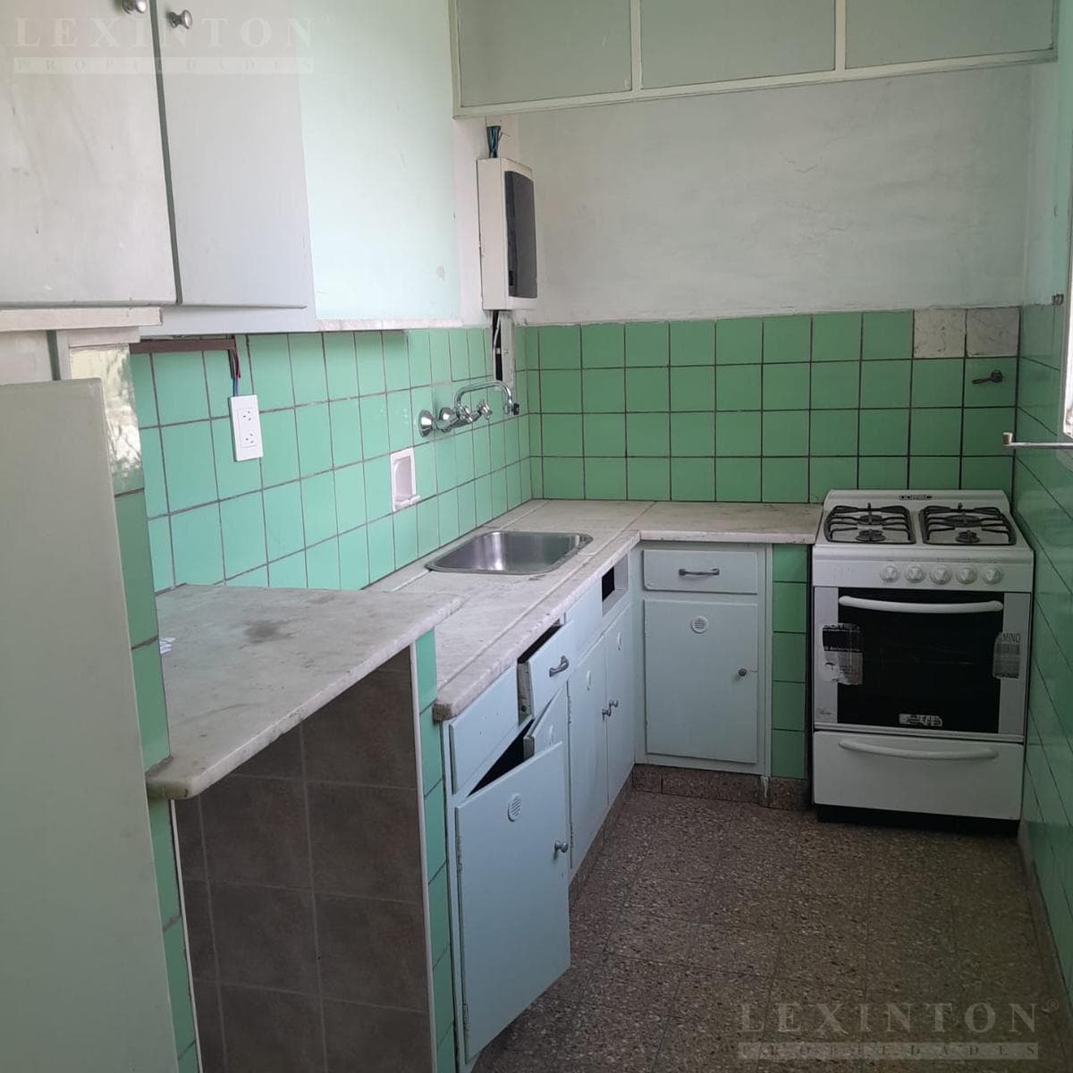 Peron al 1400 - foto 4